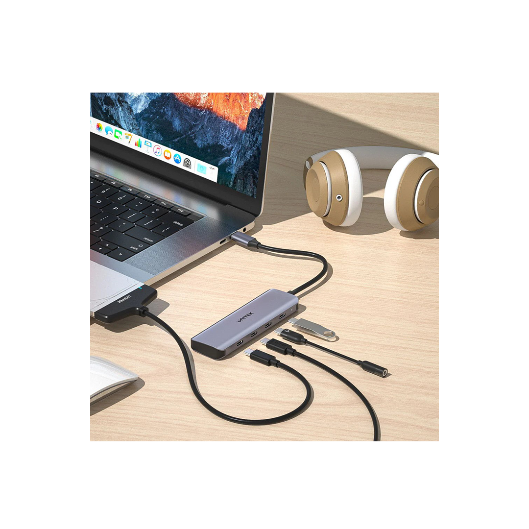 موزع Unitek H1107K uHUB Q4 Next بأربعة منافذ USB-C موزع Unitek H1107K uHUB Q4 Next بأربعة منافذ USB-C